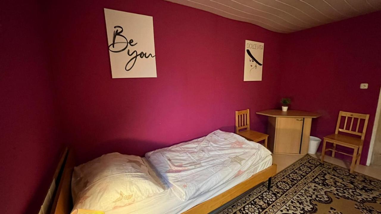 Monteure, Ganzes Haus, Schwarzheide, Haus 1公寓 外观 照片