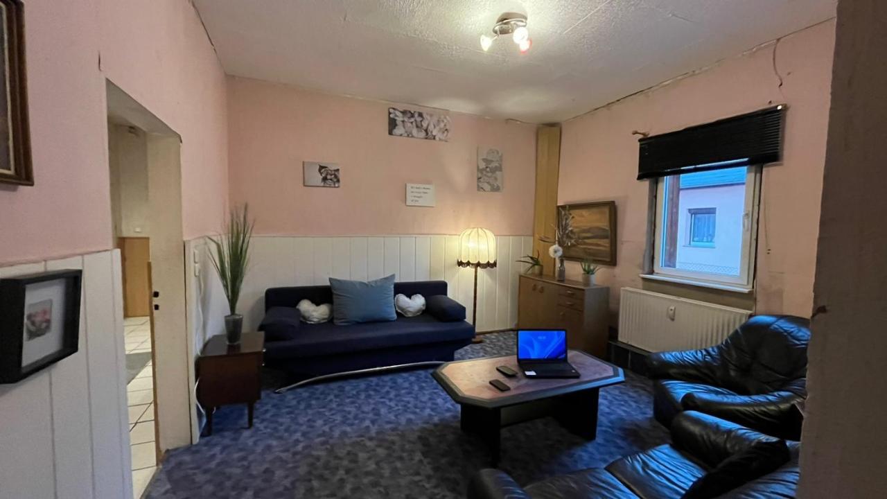 Monteure, Ganzes Haus, Schwarzheide, Haus 1公寓 外观 照片
