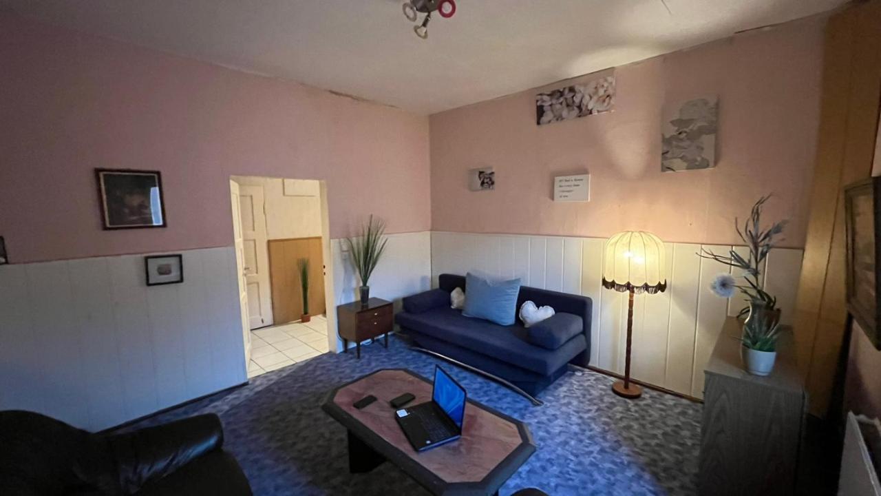 Monteure, Ganzes Haus, Schwarzheide, Haus 1公寓 外观 照片